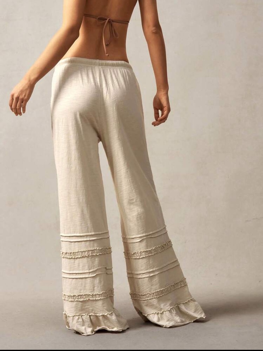 Drawstring Ruffle-Hem Wide Leg Pants - Cream - Picture 2 of 4